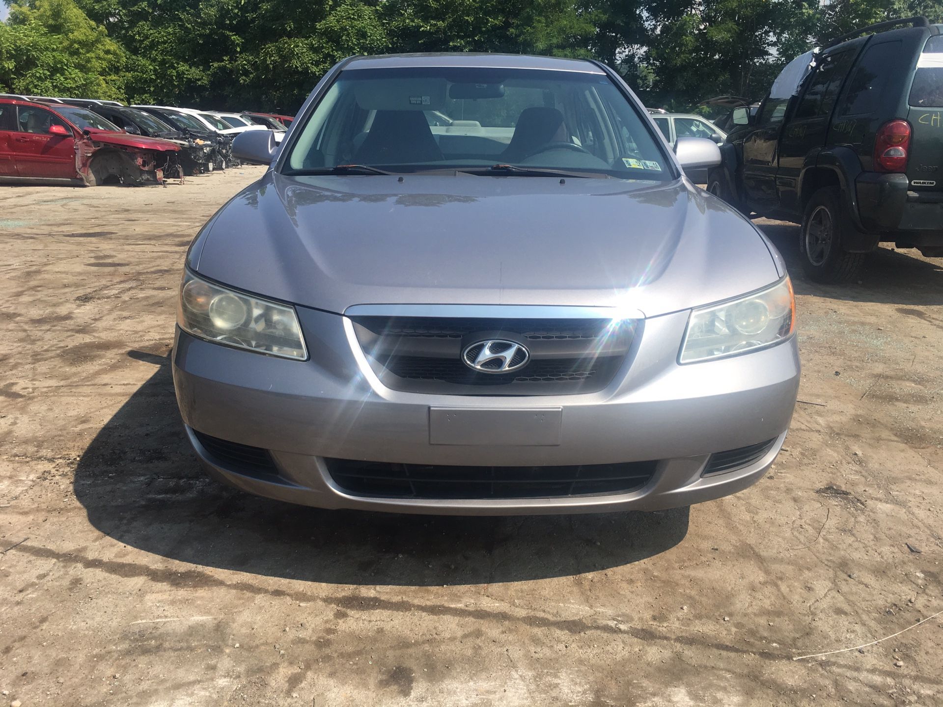 Parting out 2007 Hyundai Sonata