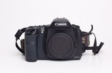 Canon 10D DSLR Body