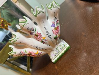 Jan Willfred Portugal Fan Vase – Hand-Painted Multi-Stem Tulip Vase – Secla Majolica