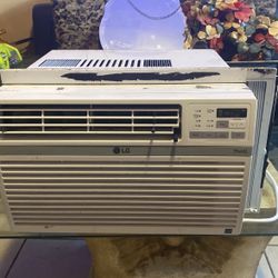 8,000 BTU LG Air Conditioner