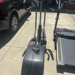Works Well Elliptical! 30$