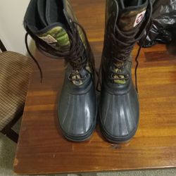 Size 12 Thermal Camo Boots