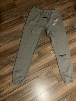 Essential Sweats Cuffed