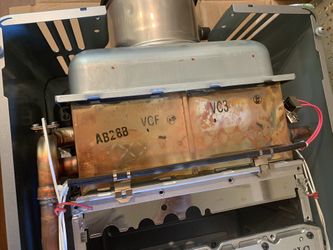 Rinnai RL75i Tankless Natural Gas Hot Water Heater - Needs Repair for Sale  in Auburn, WA - OfferUp