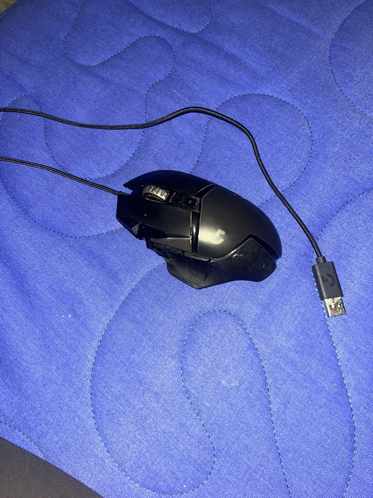 2 Logitech G502 Hero’s