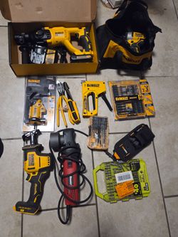 Tools dewalt