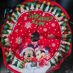 New Christmas Tree Skirts