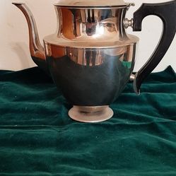 Royal Rochester No. S365 Coffee Maker
5-cup capacity, patented July 8, 1919.