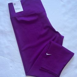 New Nike Women Leggings Size L