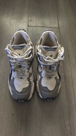 Balenciaga runners