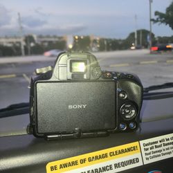 Sony A33 Camera 