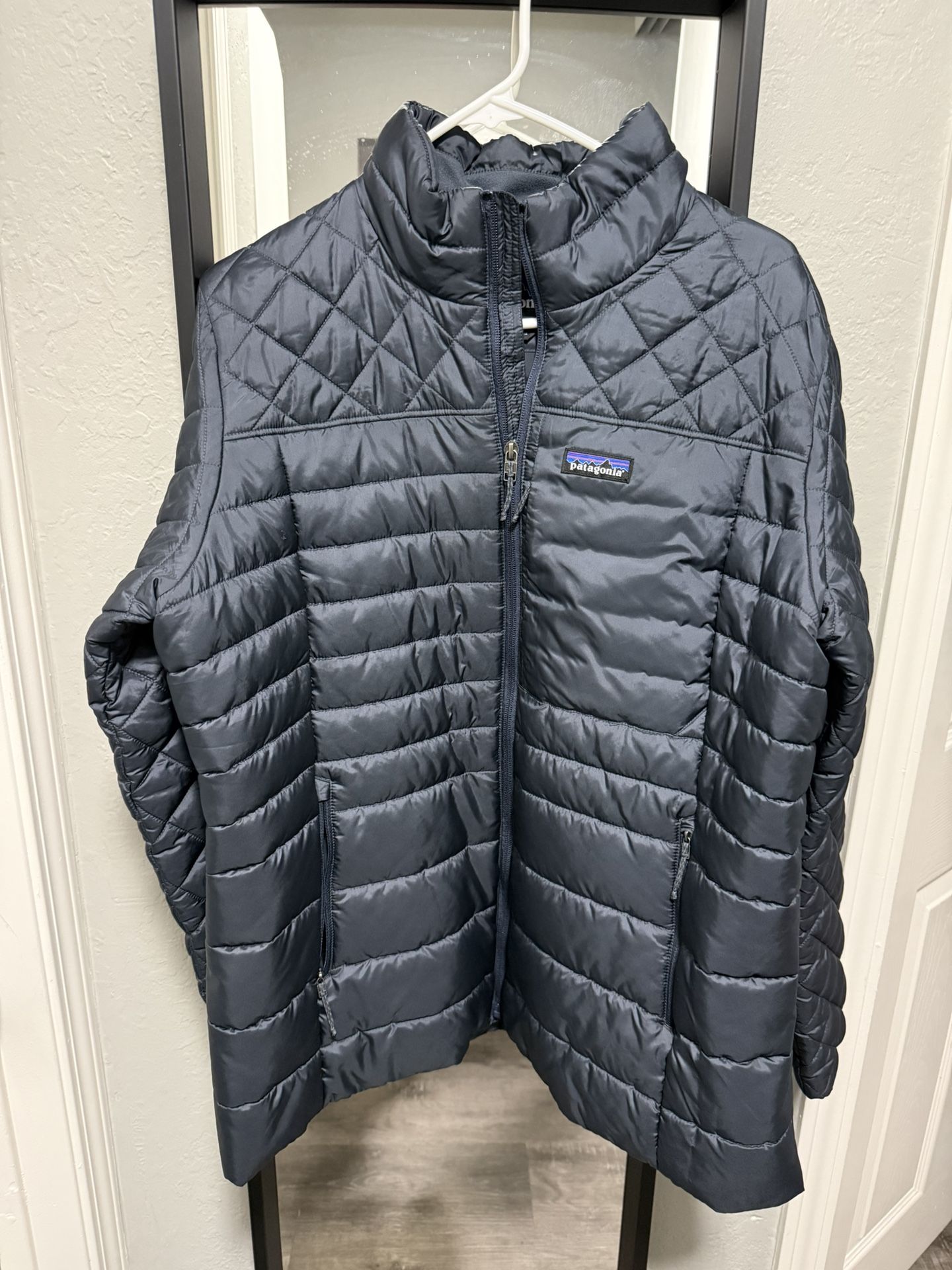 Womans Patagonia Jacket Sz XL