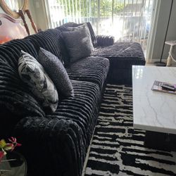 Oversized Couch With Chaise
