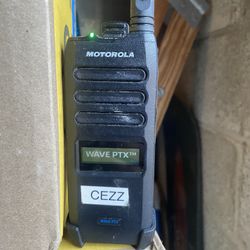 Motorola Wave TLK110 Radio