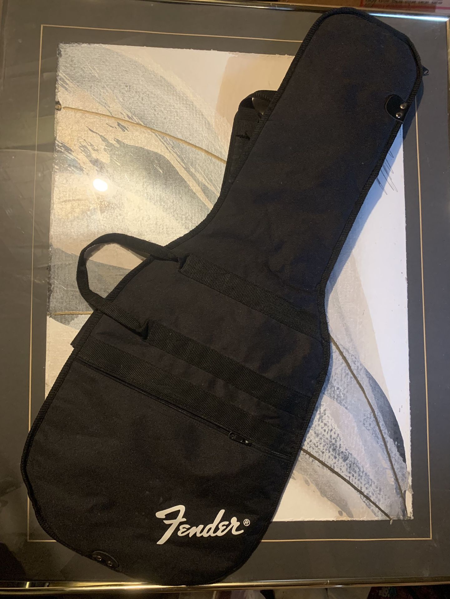 FENDER GUITER CASE