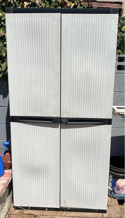Outdoor Plastic Storage Cabinet with Doors