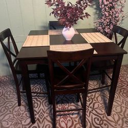 Height Table With Chairs (