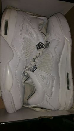 Jordan Retro 4 bling the first edition to come out.