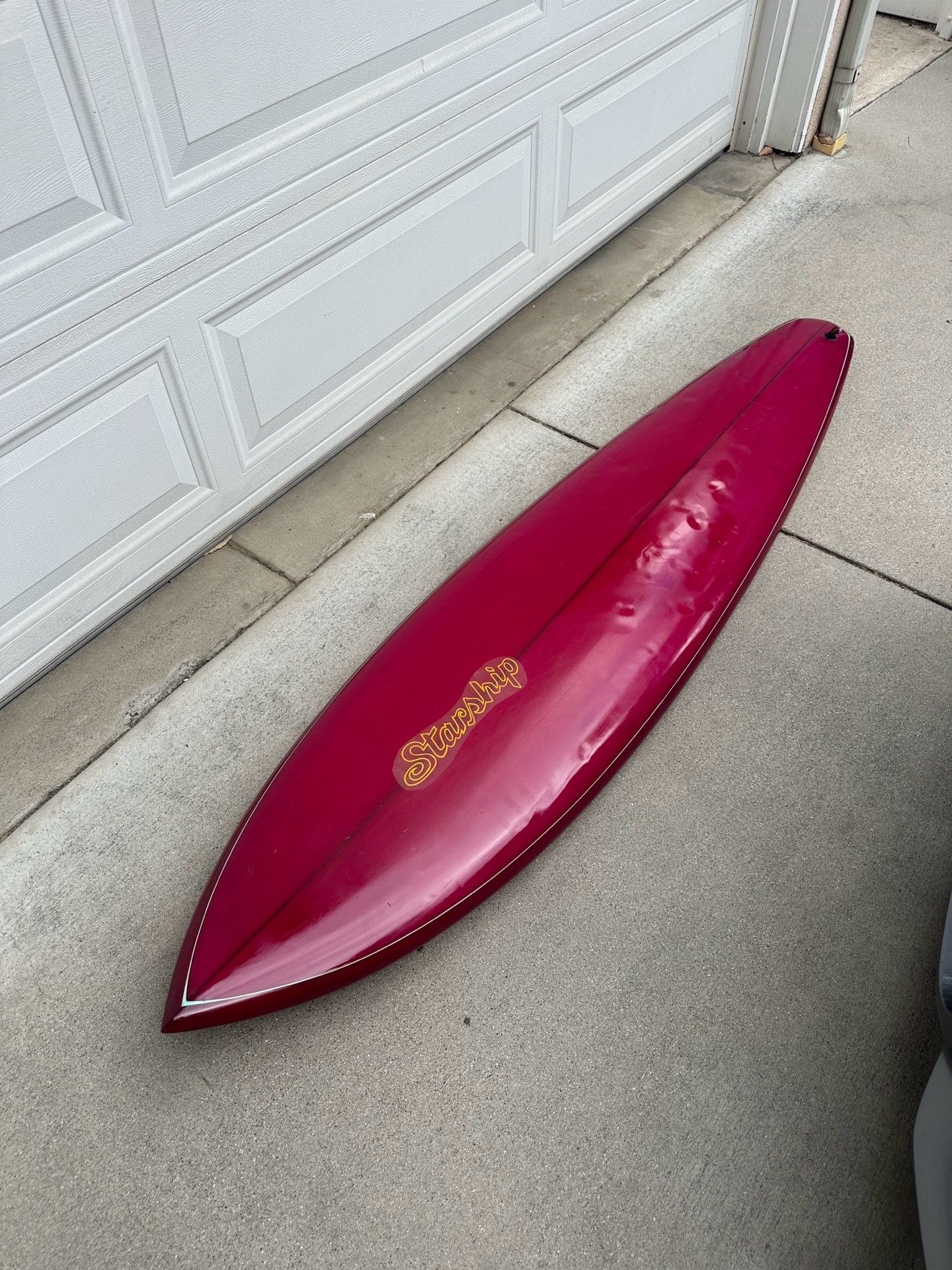 Vintage single fin surfboard