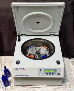 Eppendorf Model 5804 High-Speed Benchtop Centrifuge & 2 Inserts Tested Power On