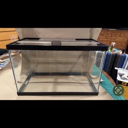 10 Gallon Aquarium With All Accessories 
