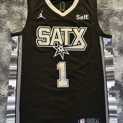 San Antonio Spurs Victor Wembanyama Black Jersey Size XL