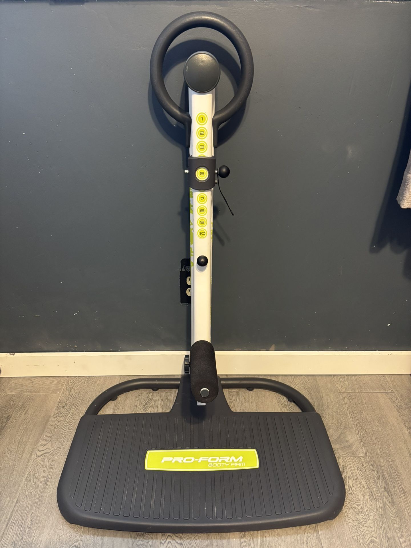 Exercise Machine Gym Equipment