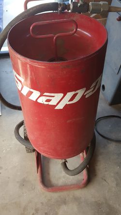 Snap-on media blaster YA449