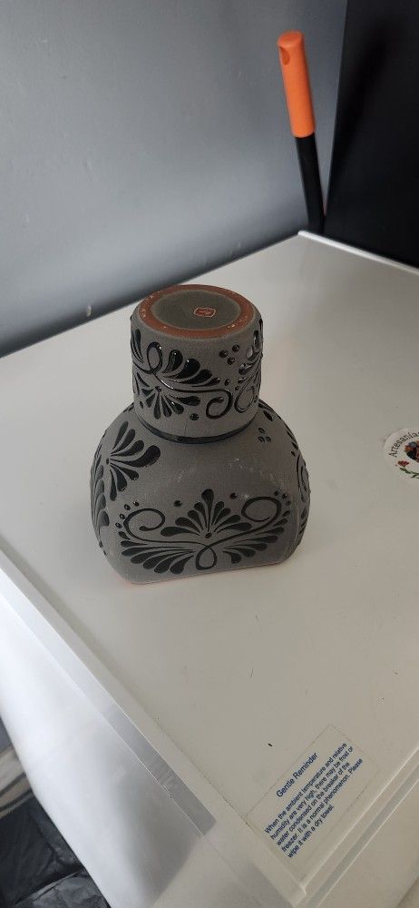 Tequila Holder ,in Spanish its Call Talabera