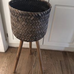 Plant Stand 