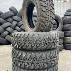 Vendo llantas usadas 235/75/R15 Marca WESTLEK