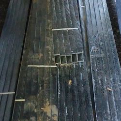 Bundels Of 10 10ft 20 Gage Galvenized U Trays For Inside Framing Walls Its Yhe Top And Bottomof A Interor Wall That A Person Metal Studs Sit In Befor 