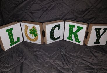 >>BraNd NEw - St.patricks Decor<<