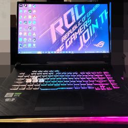 Gaming Laptop Asus ROG Strix G15 G512