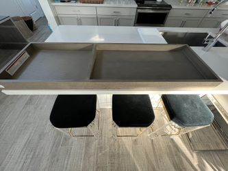 RESTORATION HARDWARE-Tanner Dresser Topper/Changing Table-Brand New/Never used