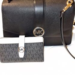 Michael Kors Purse & Wallet 