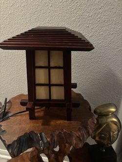 Japanese Wood Lantern Table Lamp