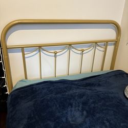 Bedframe