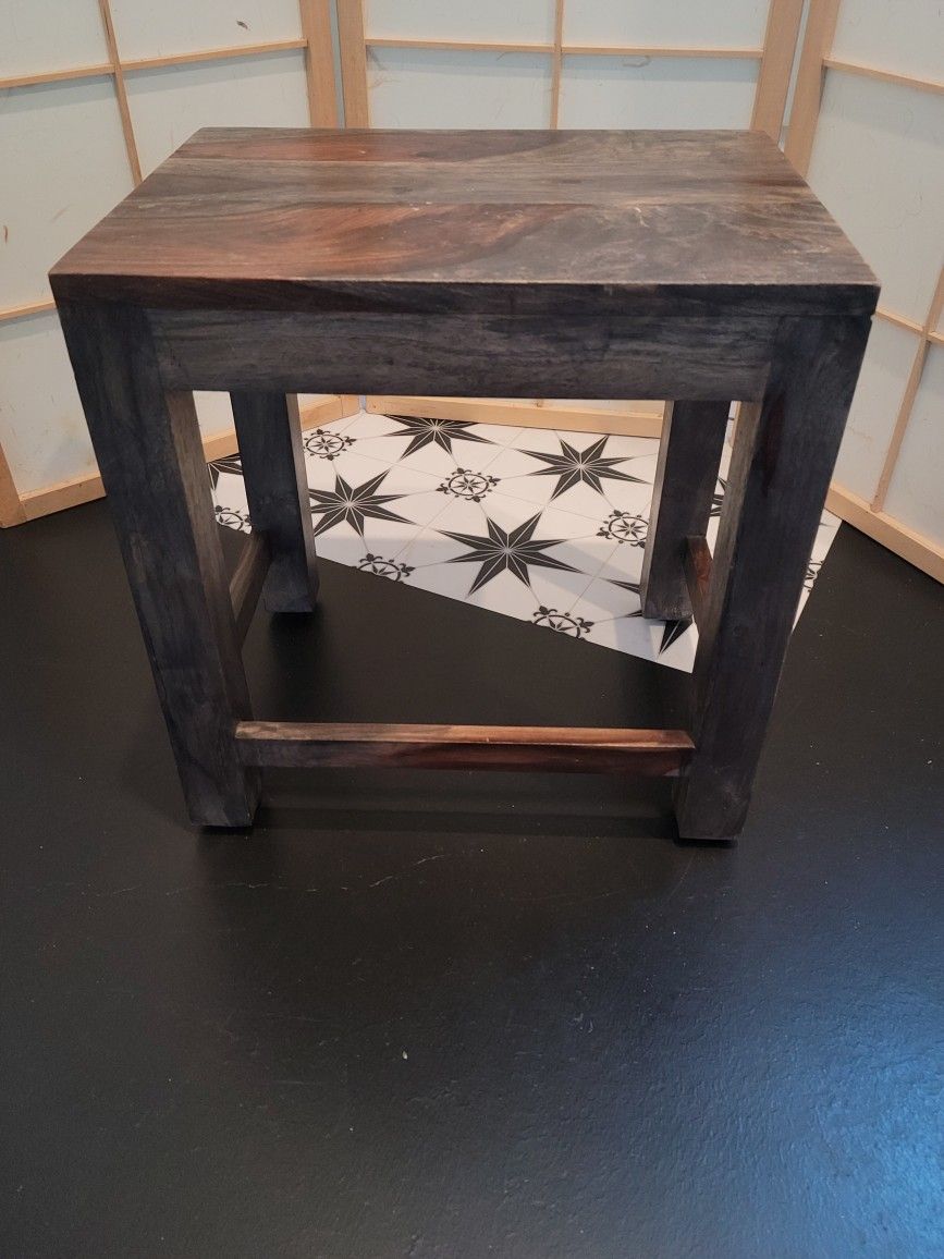 Cute Accent Table