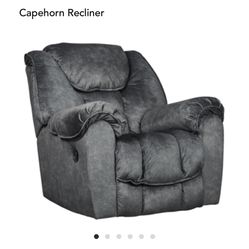 Capehorn Recliner