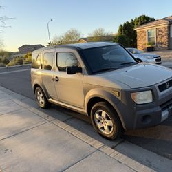 2005 Honda Element
