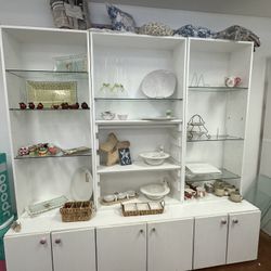 White display cabinet With Glass Shelves Great For retail Home Or Studio