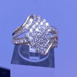 10k Bypass Diamond Ring 