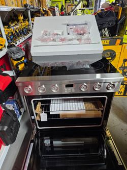 STELLARI
SER-2036-5B-PRO 36-in Glass Top 5 burners 6.3-cu ft Convection Oven Freestanding Electric Range with