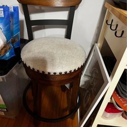 2 Chairs 