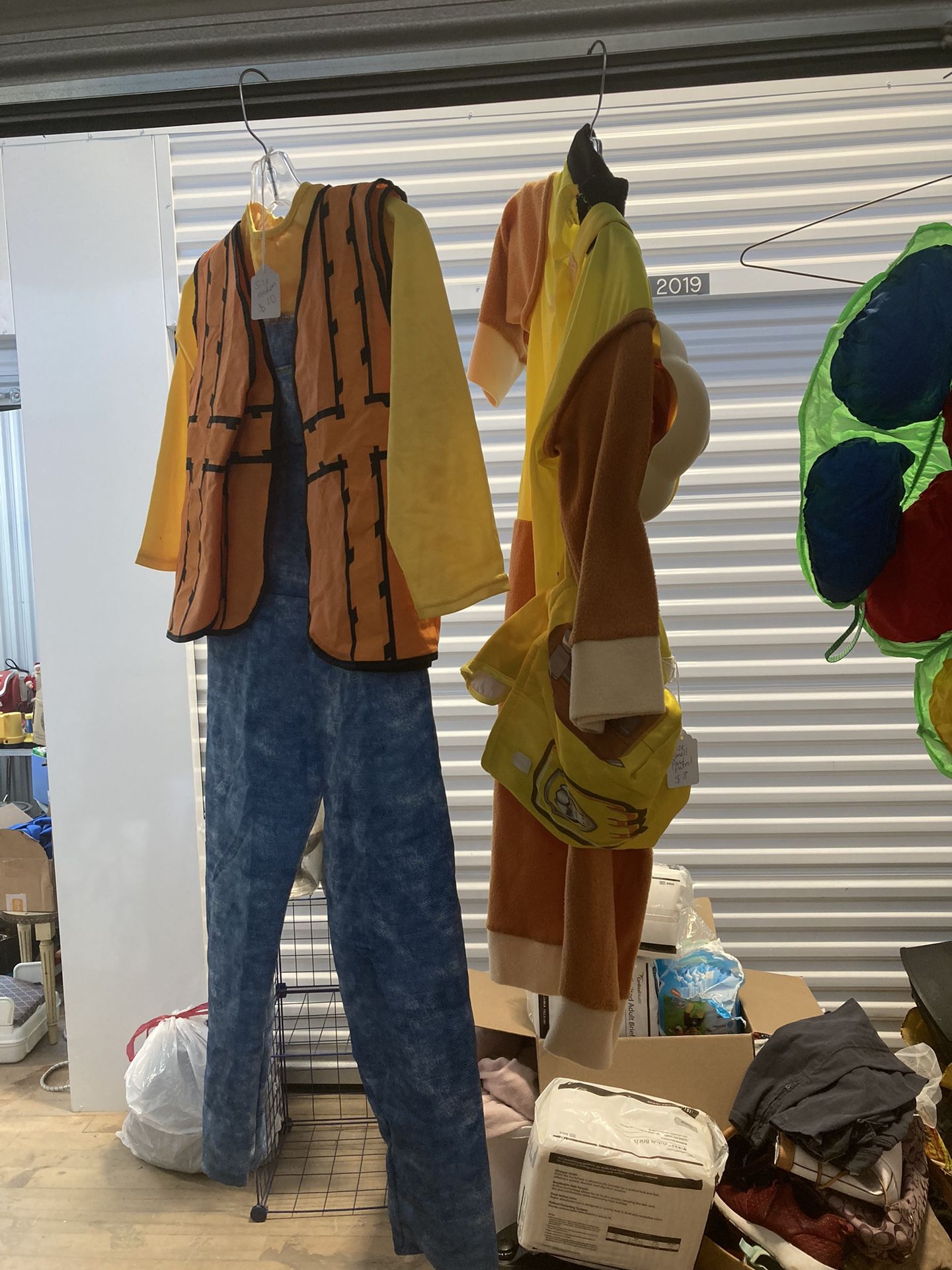 Lots Of Assorted Size Halloween Costumes