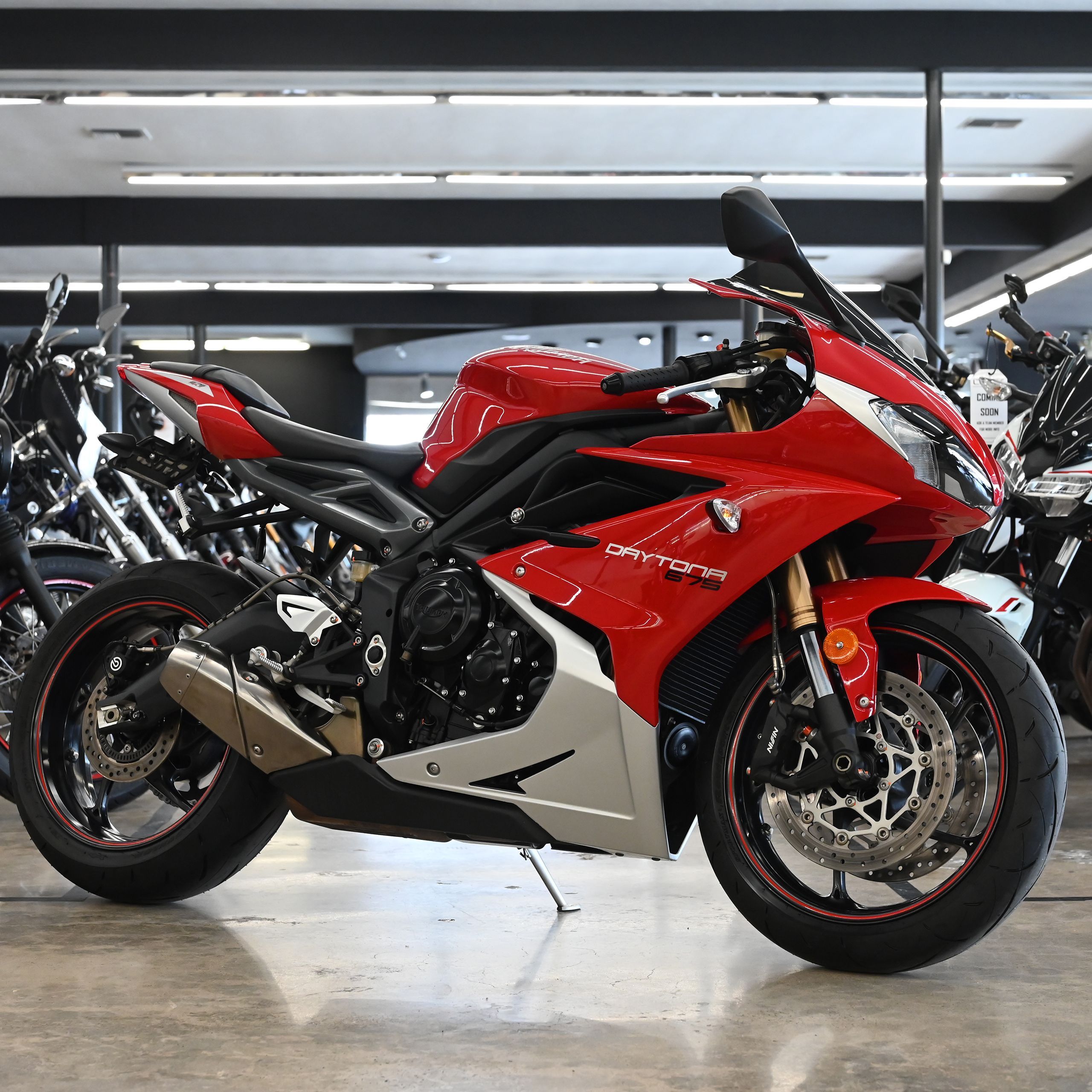 2016 TRIUMPH DAYTONA 675