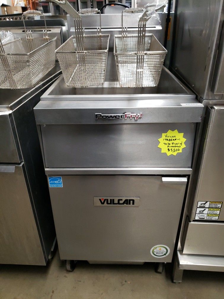 Used Vulcan 1TR85AF-1 - 70 lb Fryer With Filtration System Natural Gas