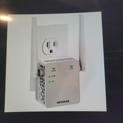 Netgear WiFi Range Extender EX6120, Coverage Up To 150p Sqft., AC1200 Dual Band