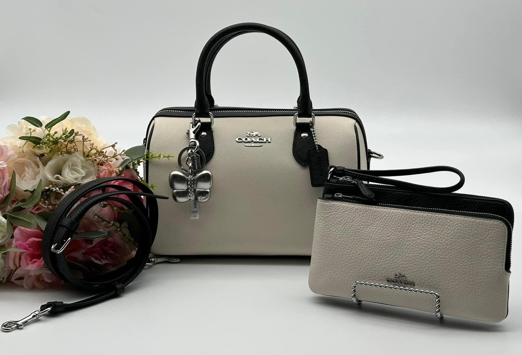 Coach Set